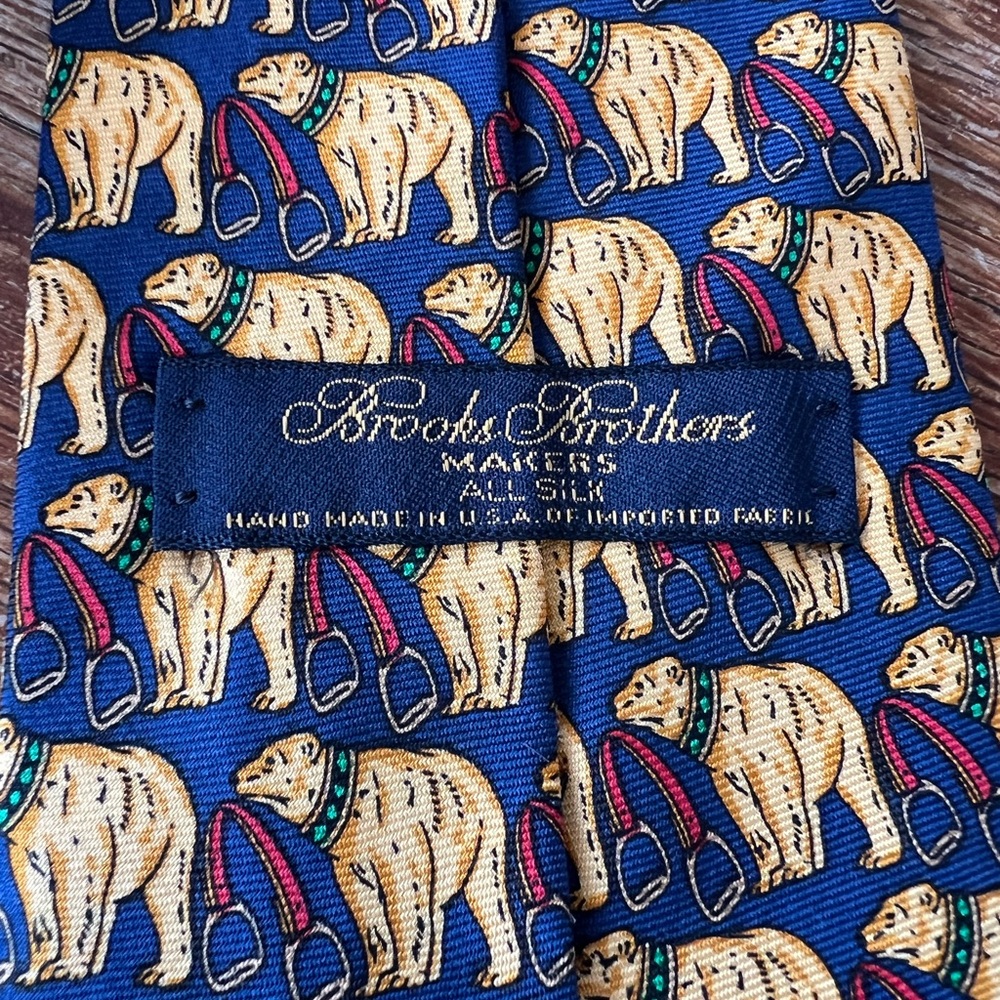 Brooks Brothers Makers Silk Men’s Neck Tie Polar Bear Equestrian Vintage 80s USA
